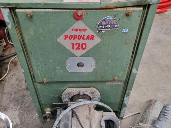 https://www.donedeal.ie/heating?wordsu003doil%20boiler