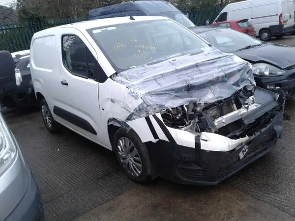Peugeot partner van done 2024 deal
