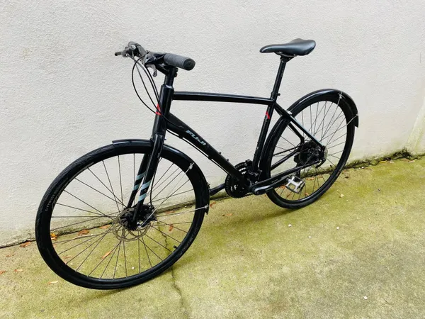 Fuji absolute 1.9 hybrid bike for sale in Co. Dublin for 300 on