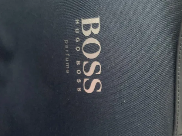 Hugo boss wet discount bag