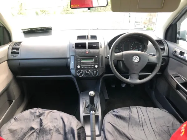 Vw polo best sale 2008 interior