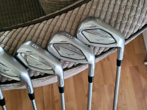 Mizuno jpx hotsell 900 forged price