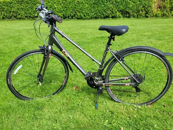 Liv Alight Ladies Bike Excellent Condition for sale in Co