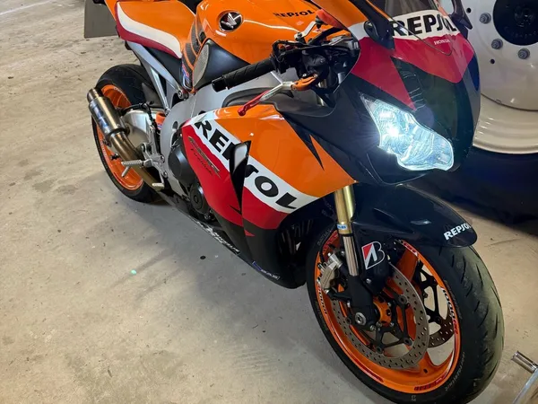 REPSOL HRC カウル SC59 REPSOL HRC カウル SC59 CBR 1000 RR SC59 Repsol Modell 2015