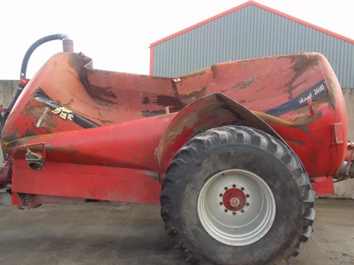 Slurry Tank Refurbishing!!!!! - Image 4