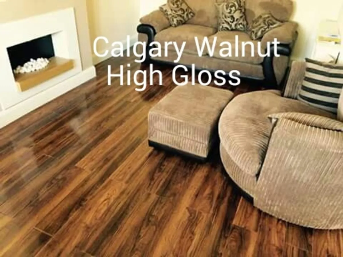 Calgary Walnut High Gloss 12.3mm - Image 1