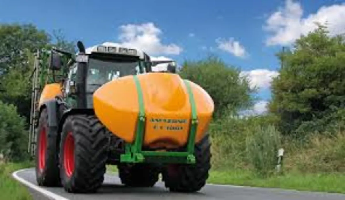 New Amazone Mounted and Trailed Sprayers - Image 4