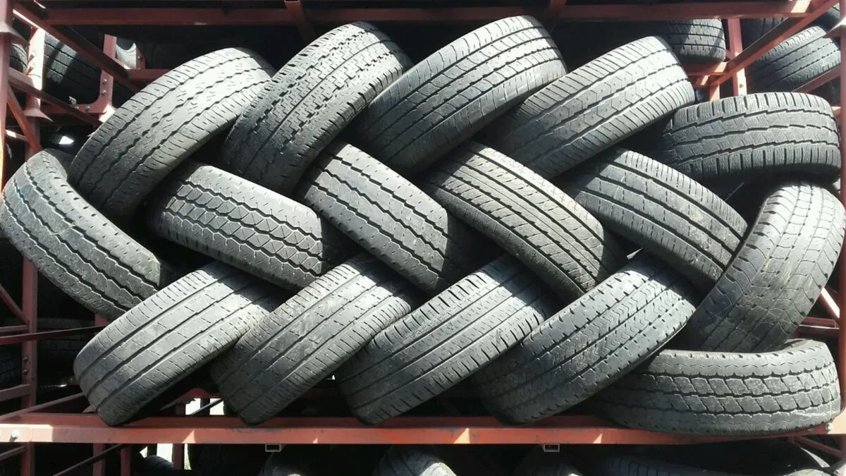 235/65/16 Commercial Tyres - Image 2