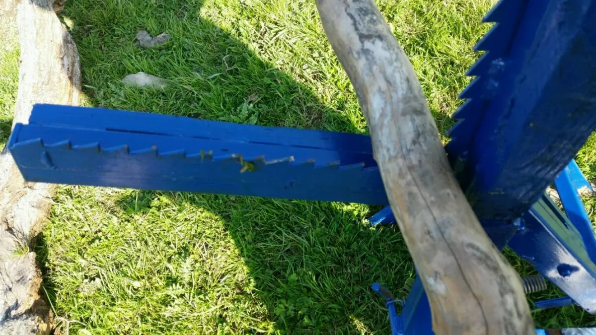 Log holder - Image 4