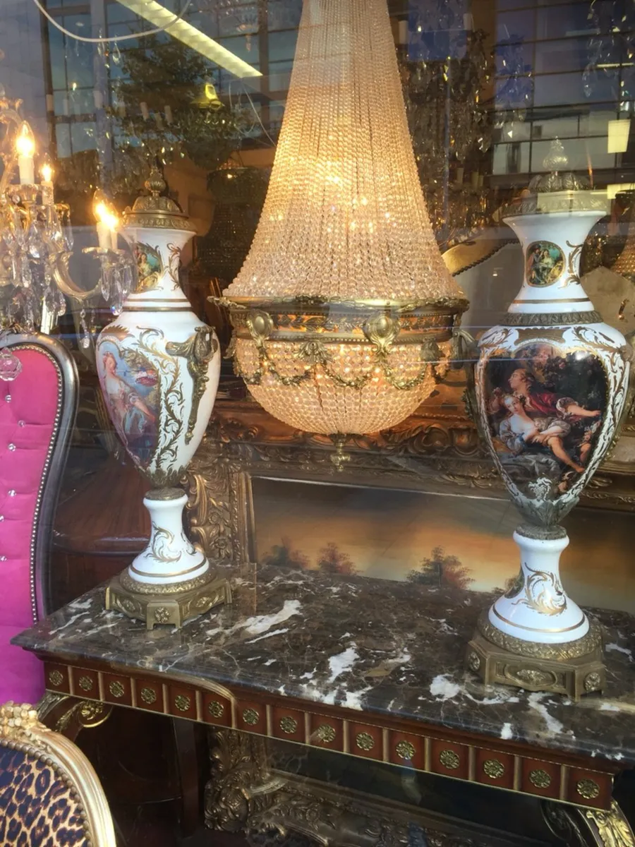 Terence Clifford Antiques  Sale - Image 1