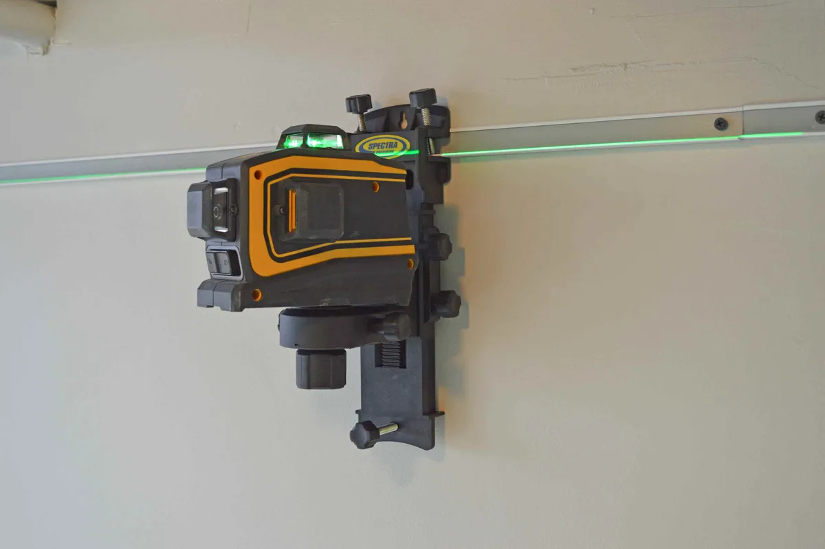 Laser Level - Spectra Precision LT58G Green Beam - Image 4