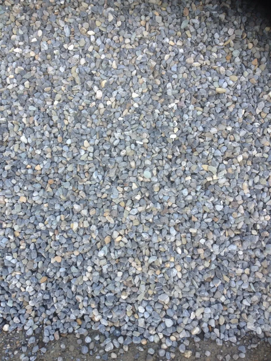 sand / gravel / stone / mulch / topsoil - Image 4