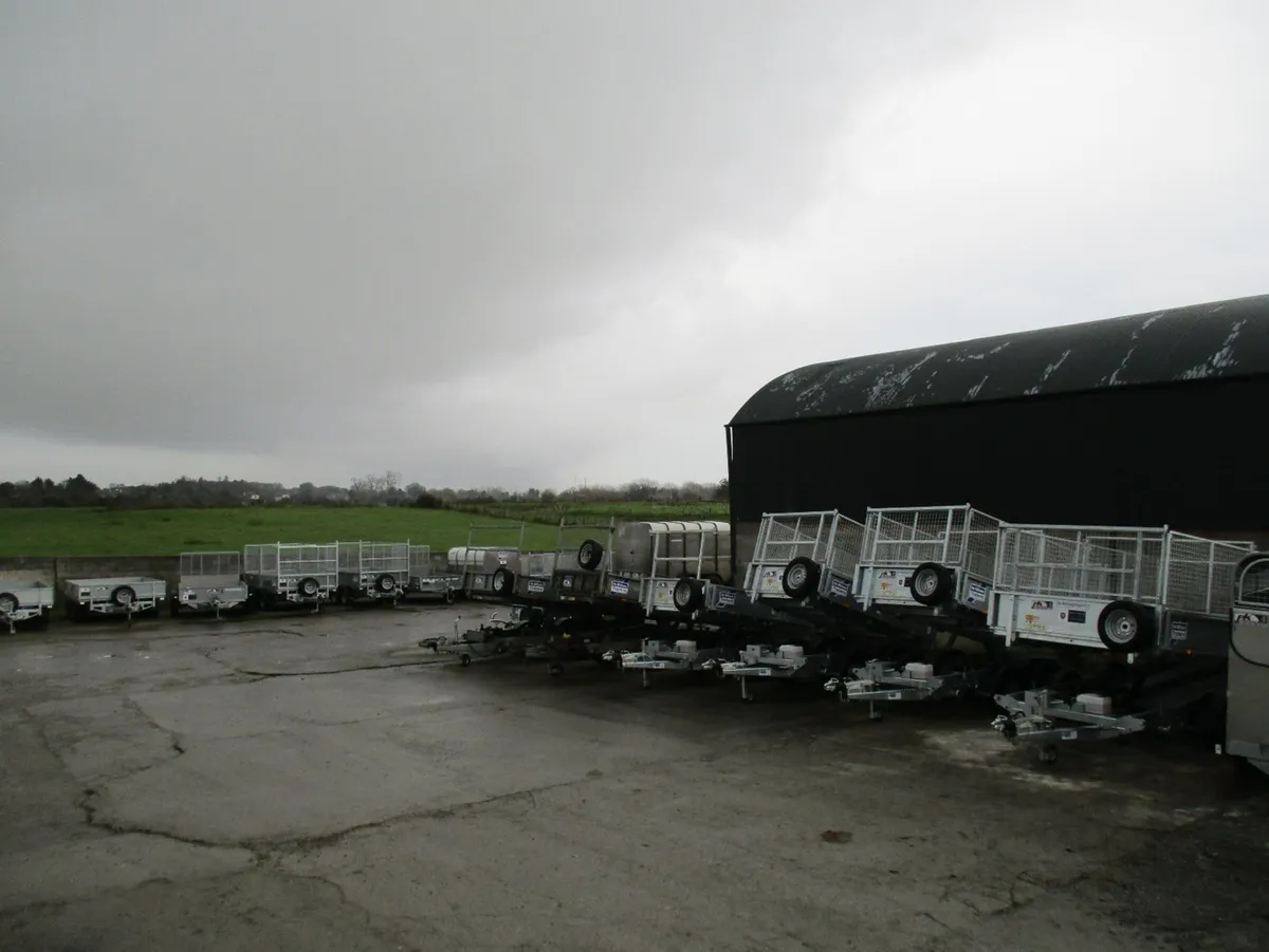 PKS - NEW & USED IFOR WILLIAMS TRAILERS - Image 2