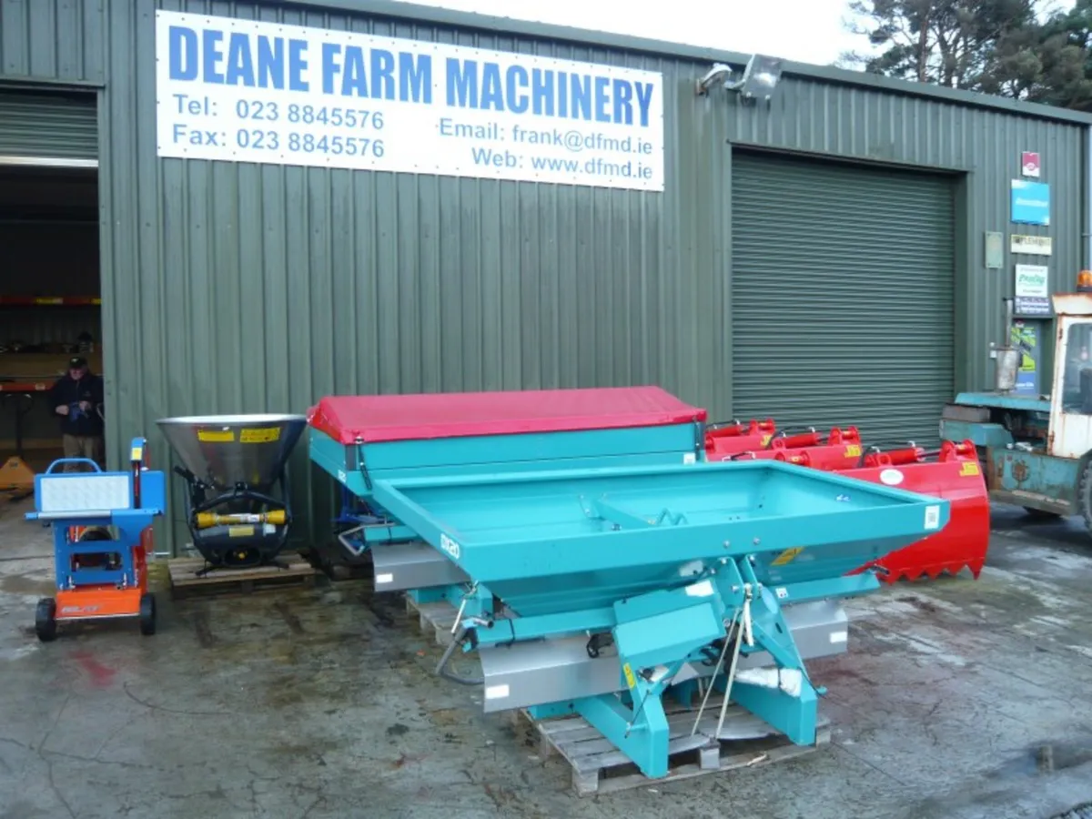 Sulky Fertiliser spreaders - Image 1