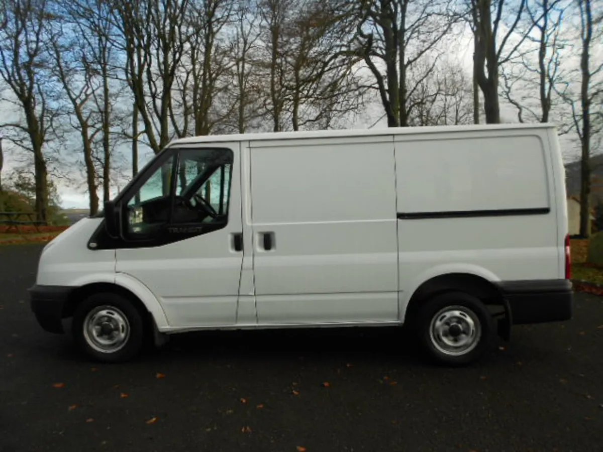 Ford Transit 100 T260 FWD - Image 3