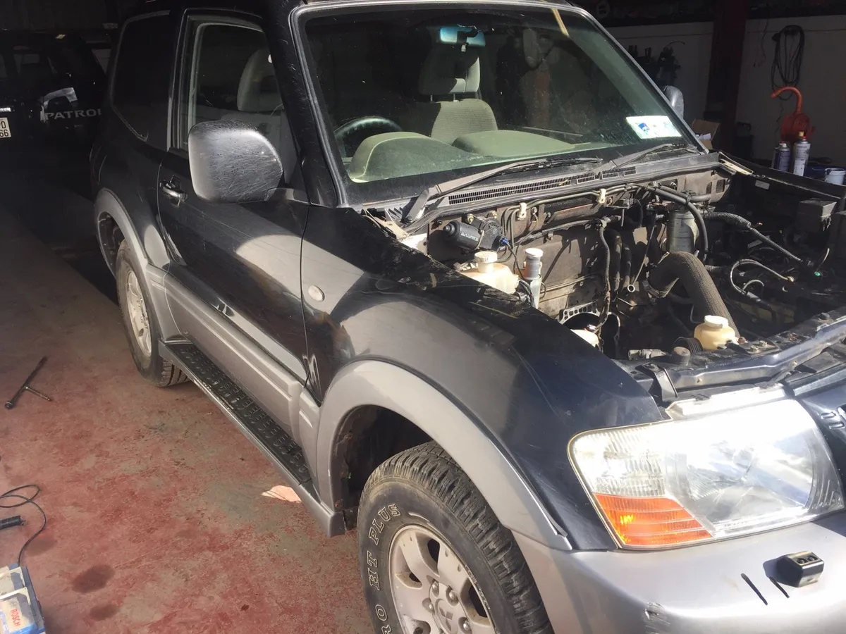 Mitsubishi pajero 2.5 parts and repairs - Image 4