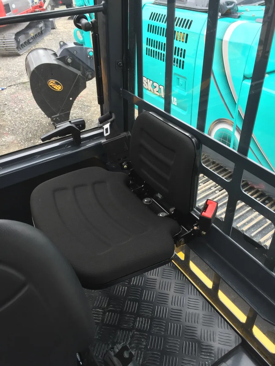 Buddy / Passenger Tractor Seat