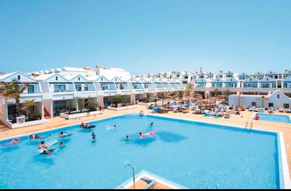 LUXURY 1 / 2 BED Puerto Del Carmen LANZAROTE