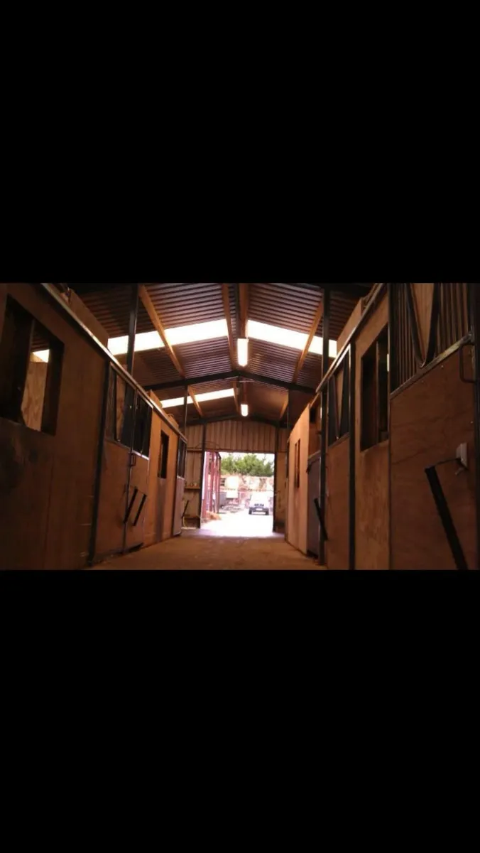 Livery - Image 2