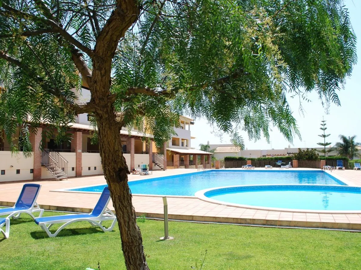 Holiday villa apartment Vilamoura Algarve Portugal - Image 2