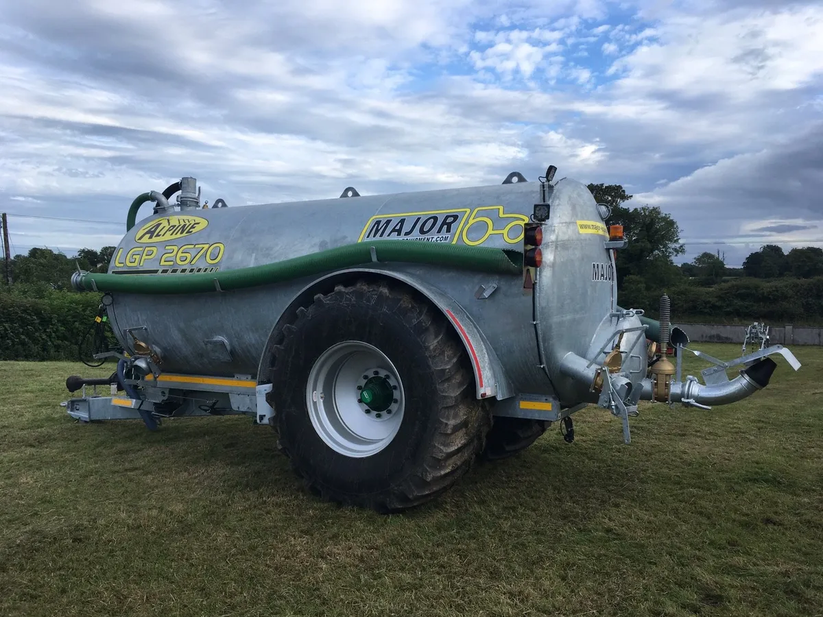 Hire a Slurry Tanker & Agitator from Hire-Agri - Image 3