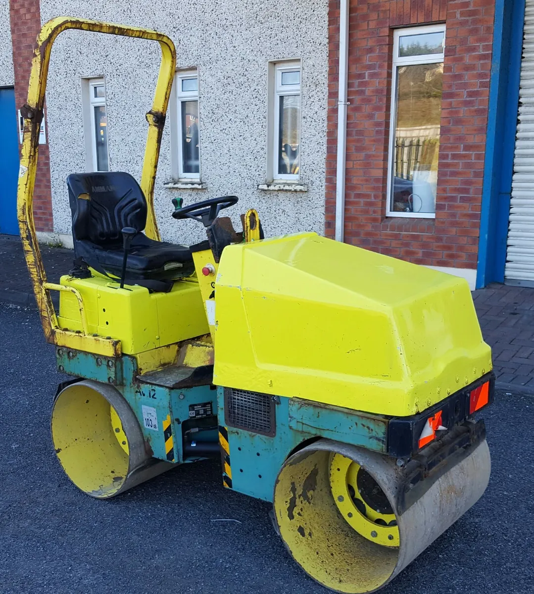 Ammann Yanmar AV12 Roller for Parts - Image 1