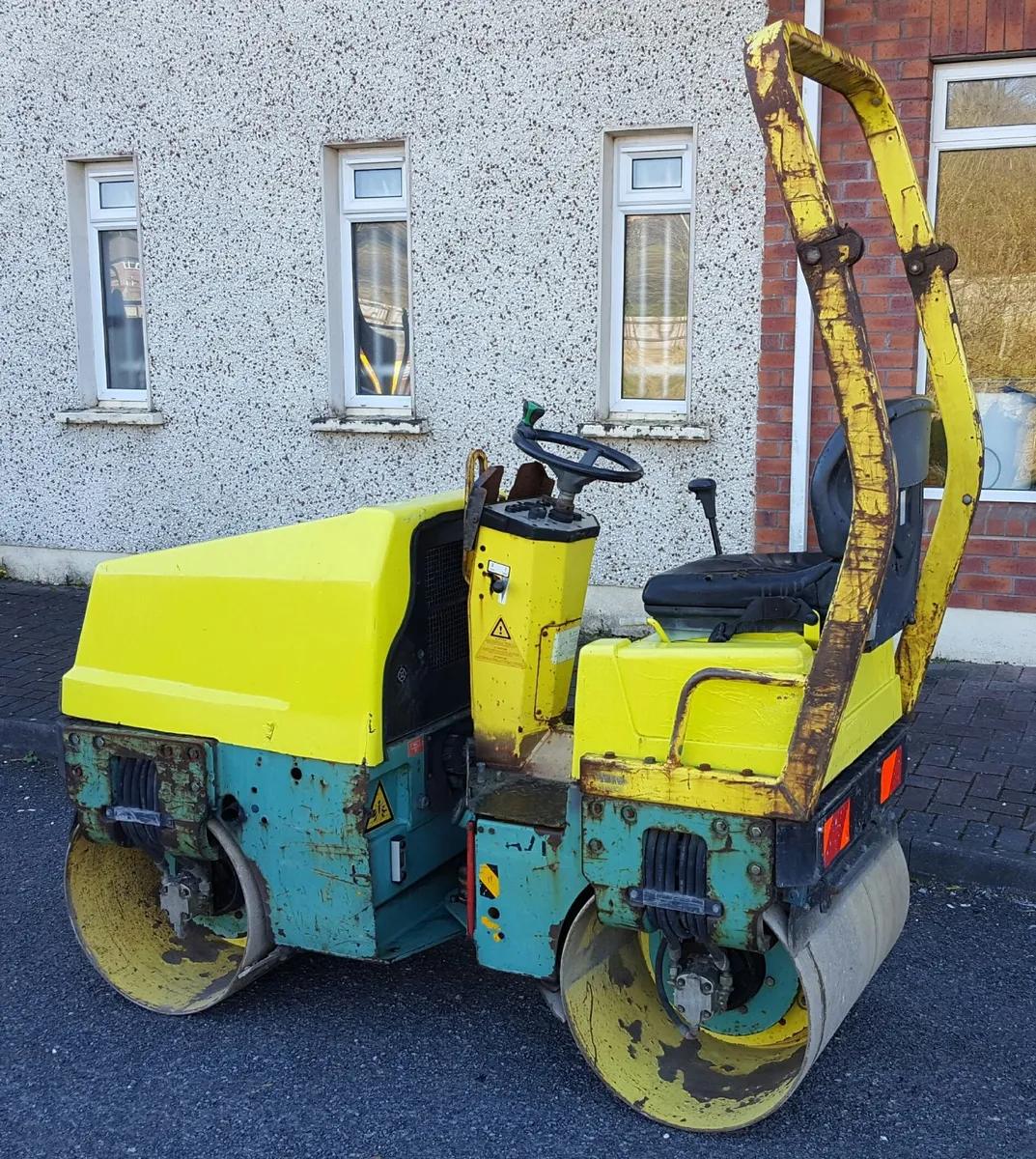 Ammann Yanmar AV12 Roller for Parts - Image 3