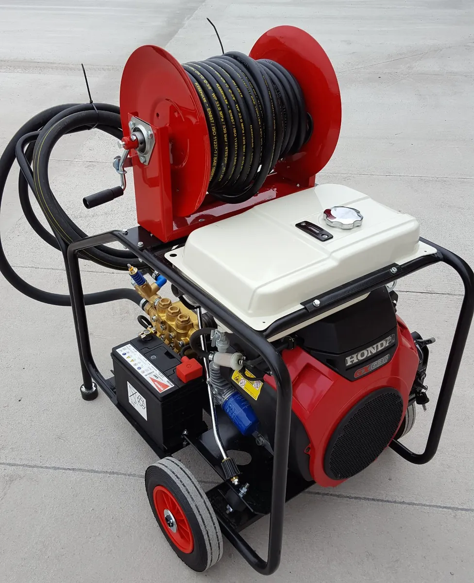 Power Pressure Washer Comet Pump + Honda eng. from - Image 1