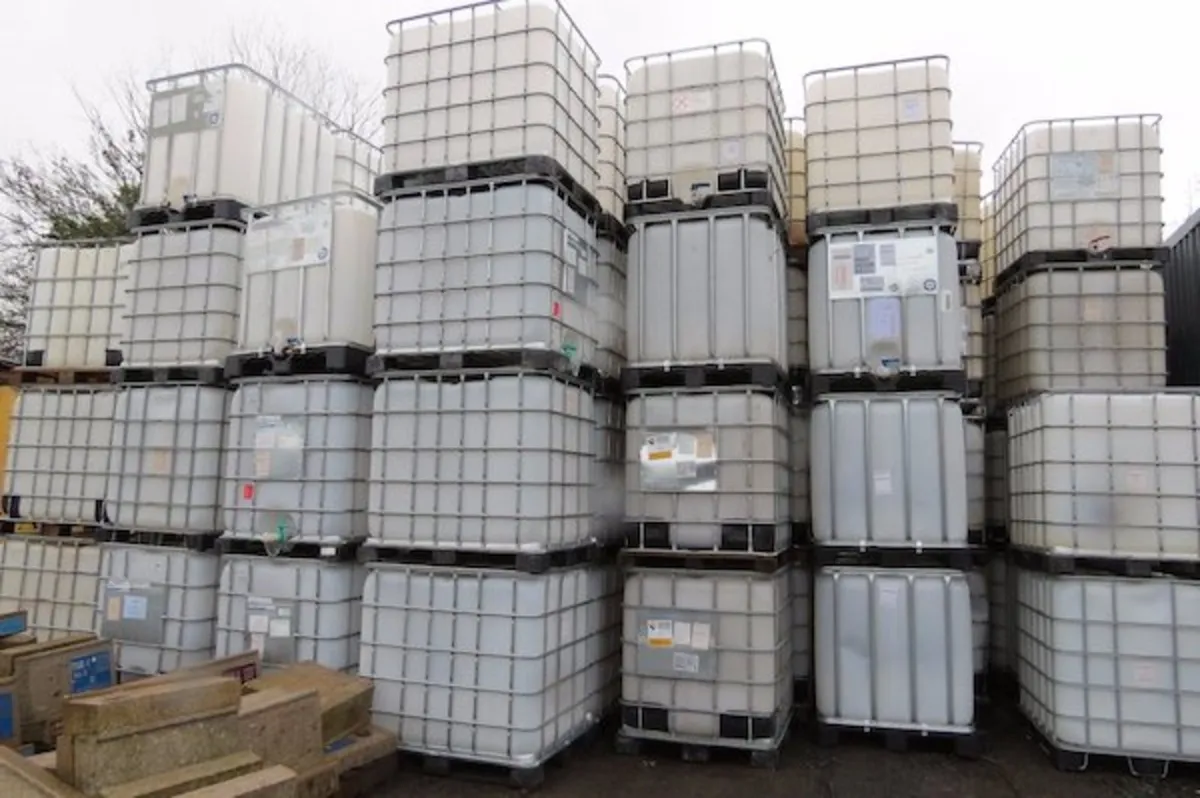 IBC tanks, full load  only 48 no - Image 2