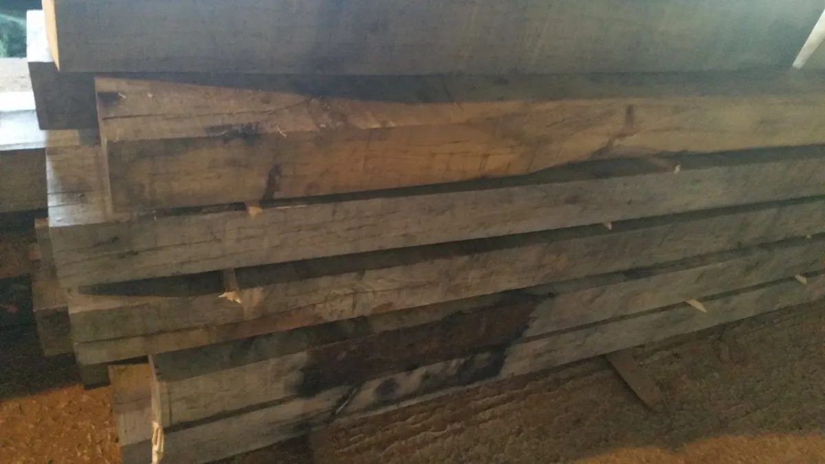 Reclaimed oak  Beams - Image 2