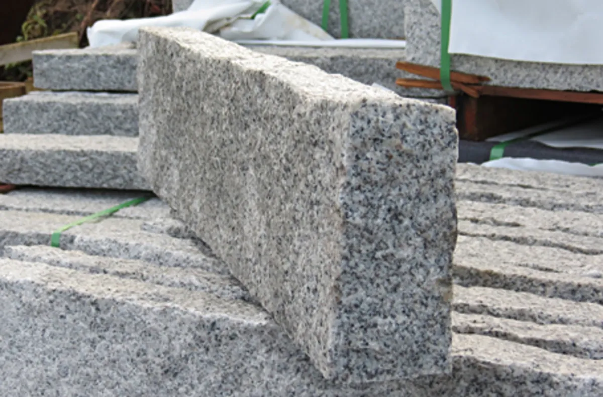 Granite Kerbs - Image 2