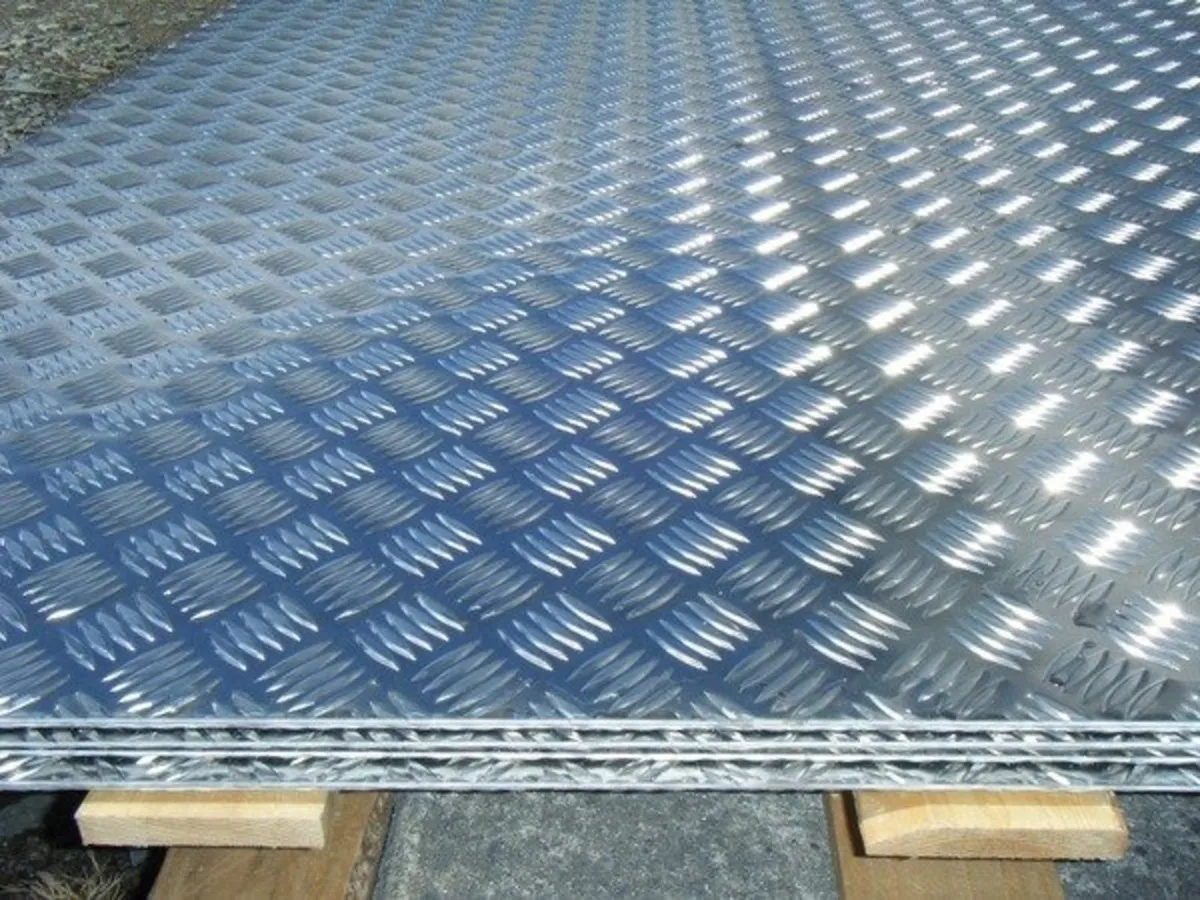 Resin Board Trailer Flooring and chequer Sheets - Image 2