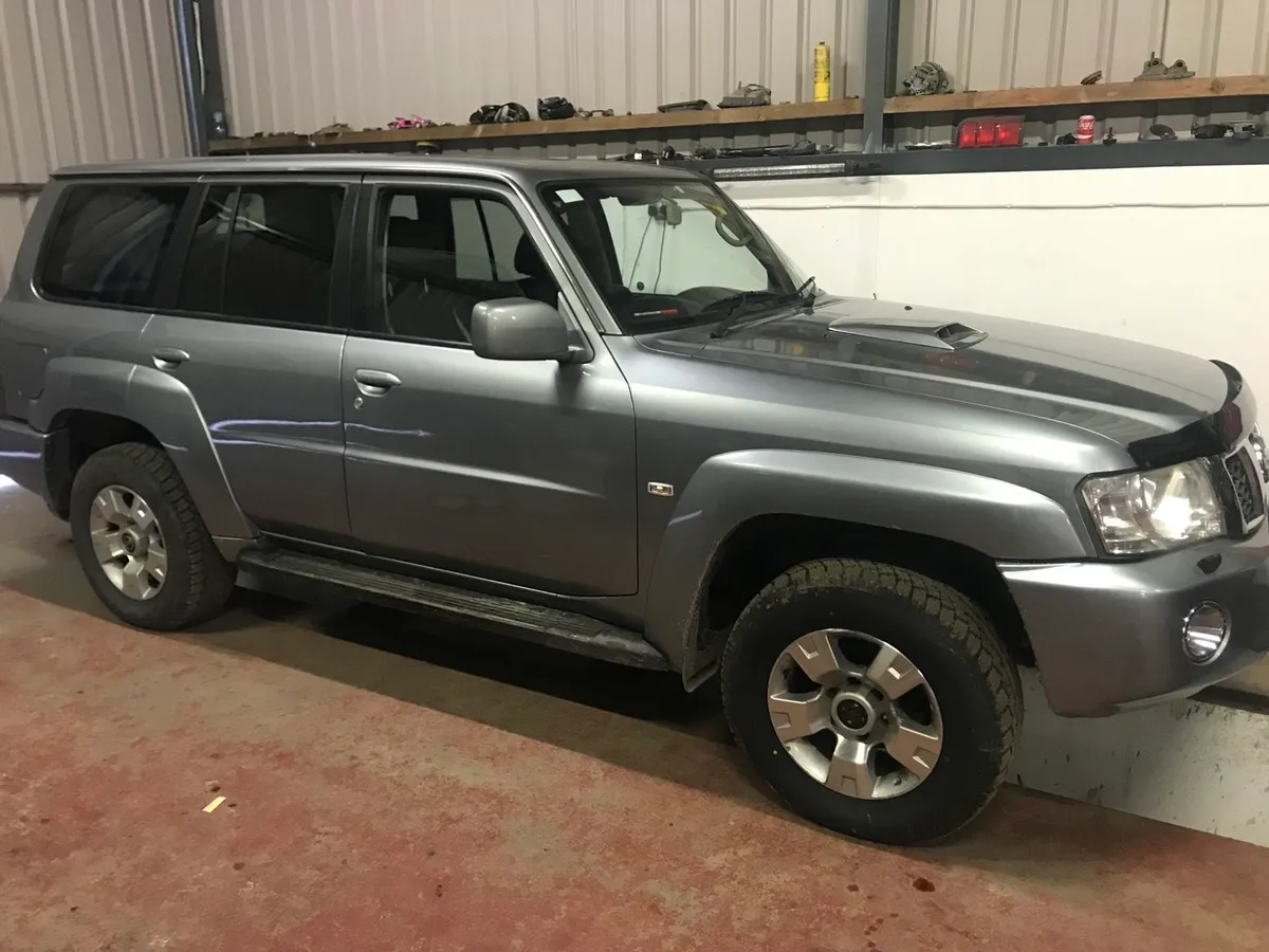 Nissan patrol - Image 2