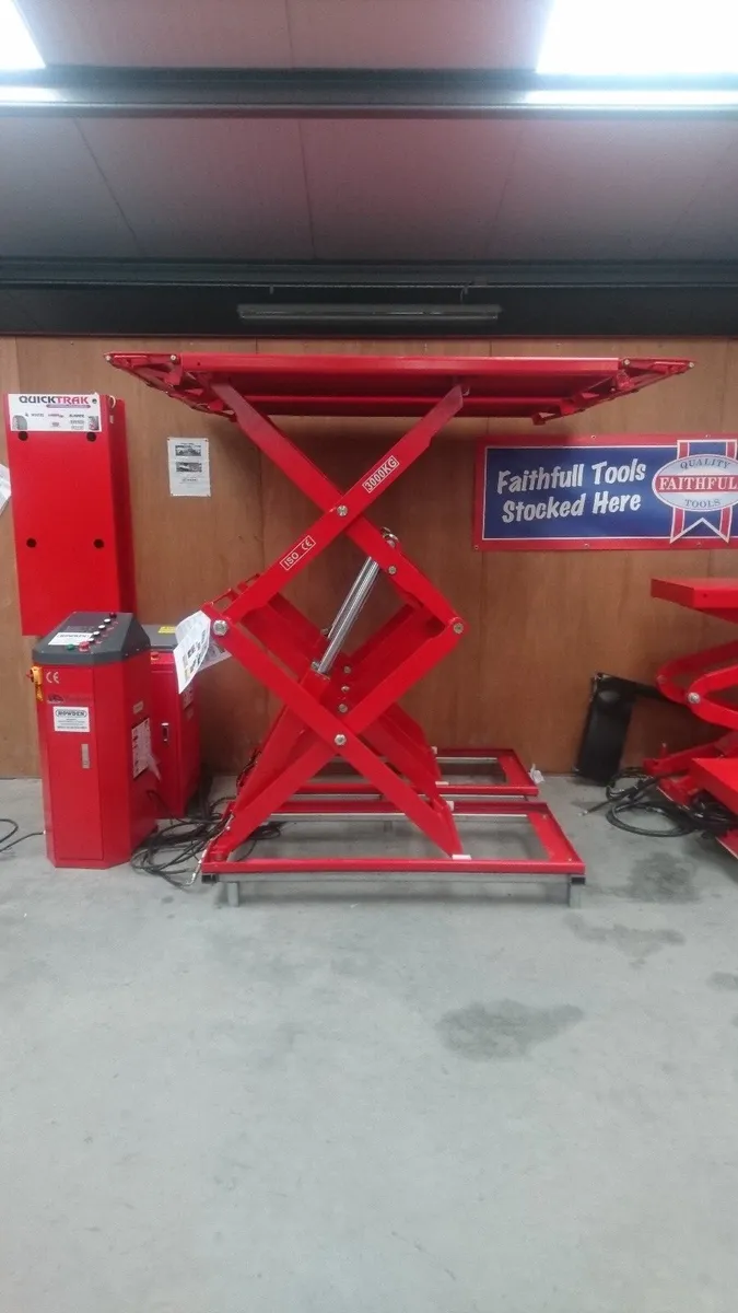 Over Floor Scissor Lift - Image 3