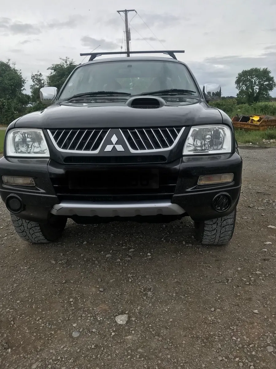 Mitsubishi l200 breaking - Image 4