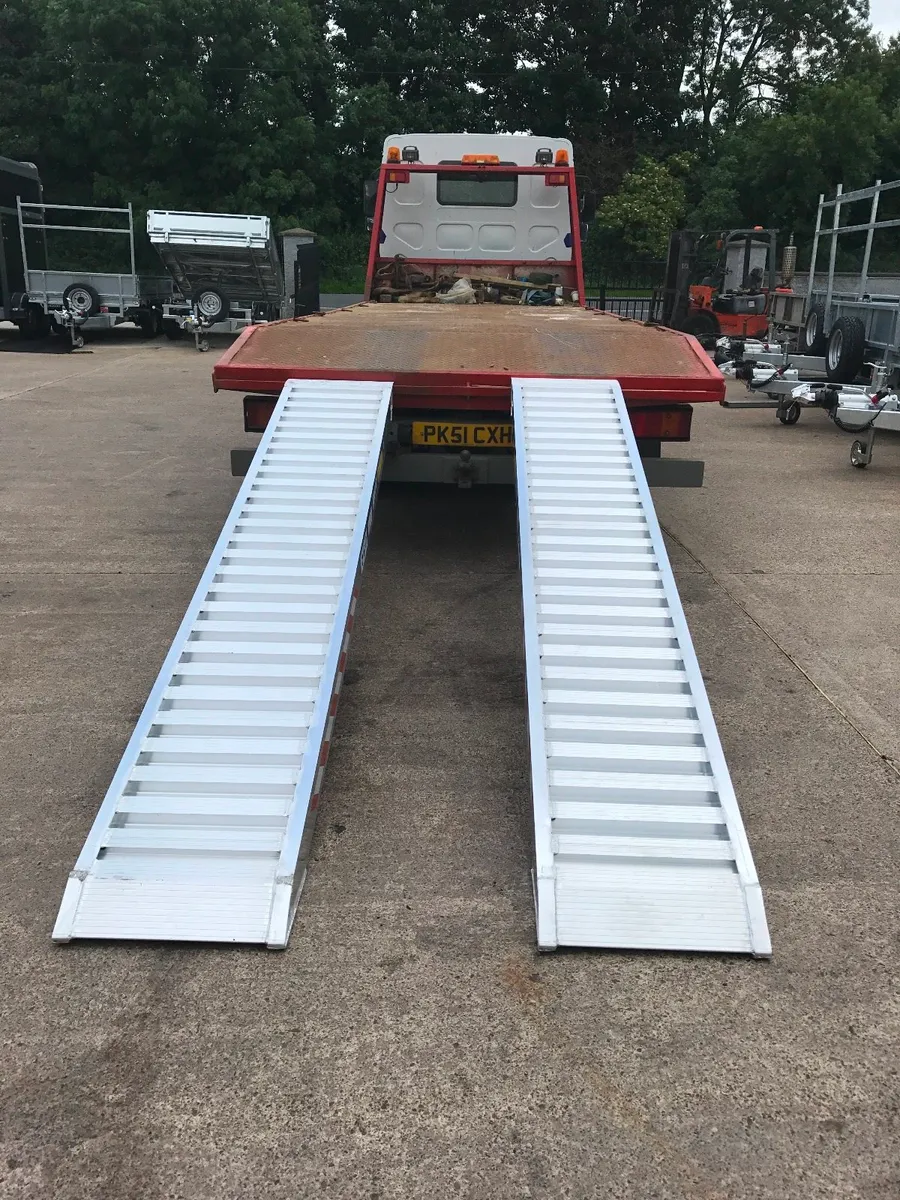 Aluminium Loading Ramps 1 to 30 Ton - Image 2