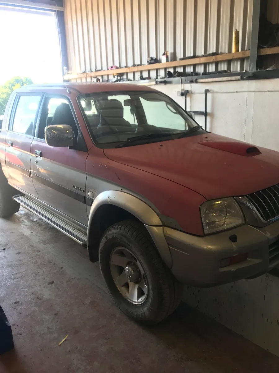 Mitsubishi l200 for breaking just in today - Image 1