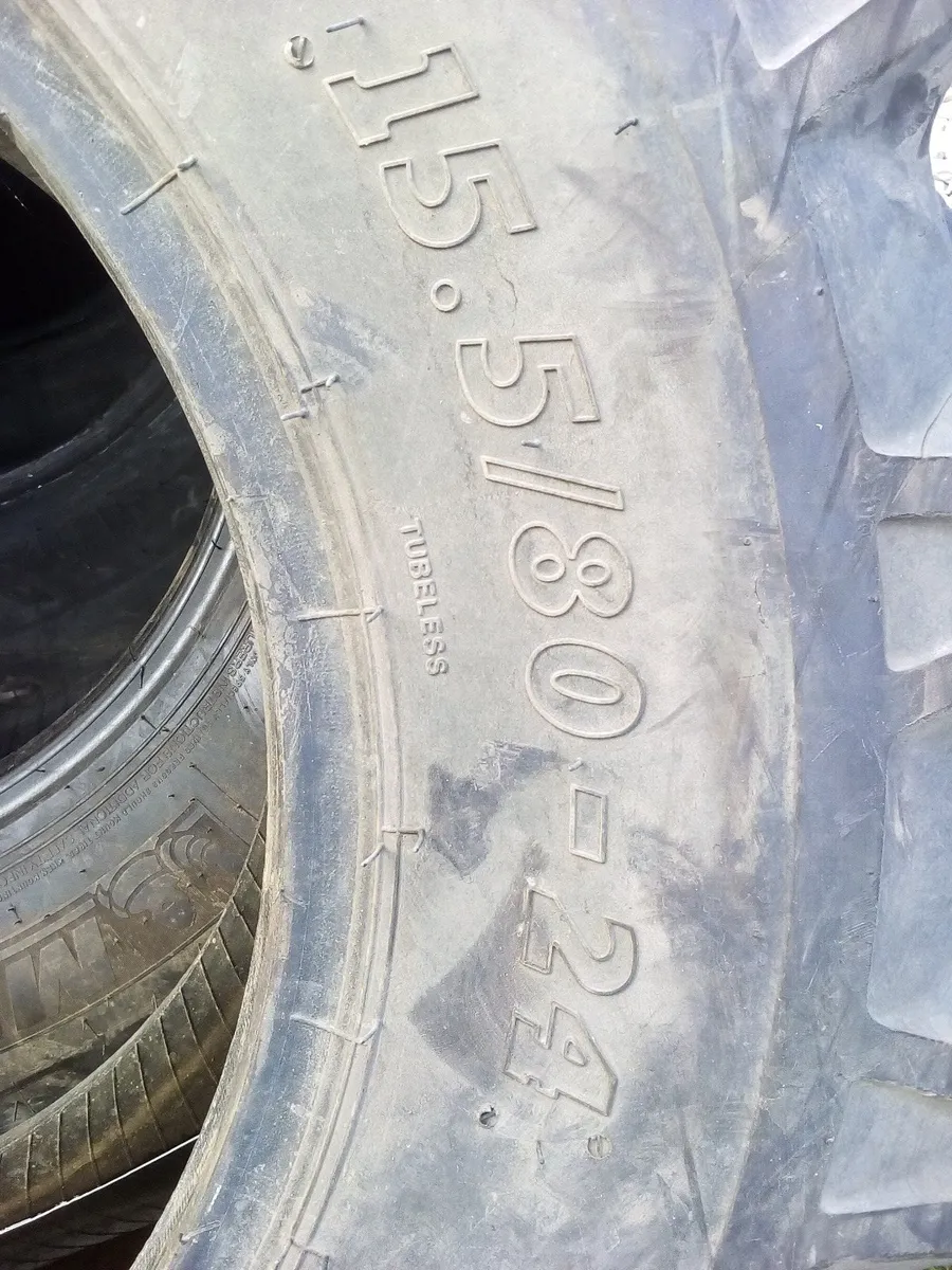 15.5/80 X 24 tyres - Image 4