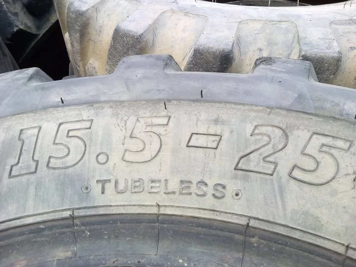 15.5 X 25 Tyres - Image 2