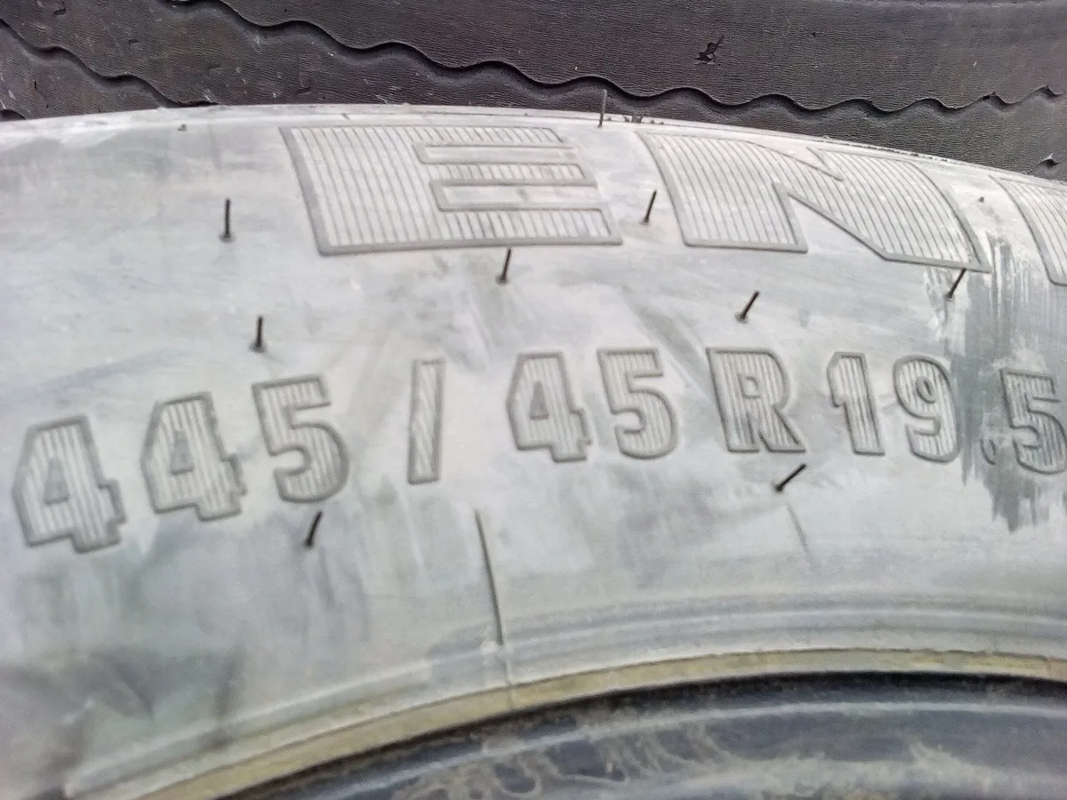 445/45 X 19.5 & 435/50 X 19.5 Tyres - Image 3