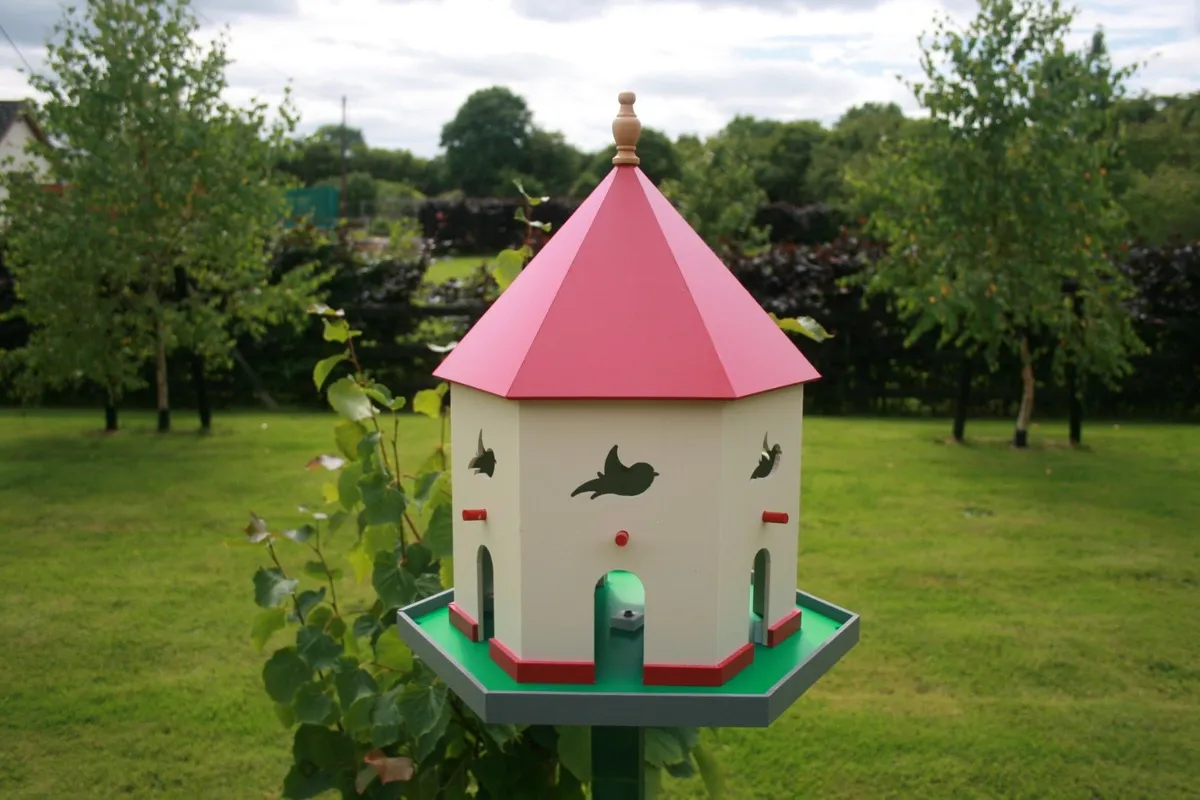 BIRDHOUSES - Image 1