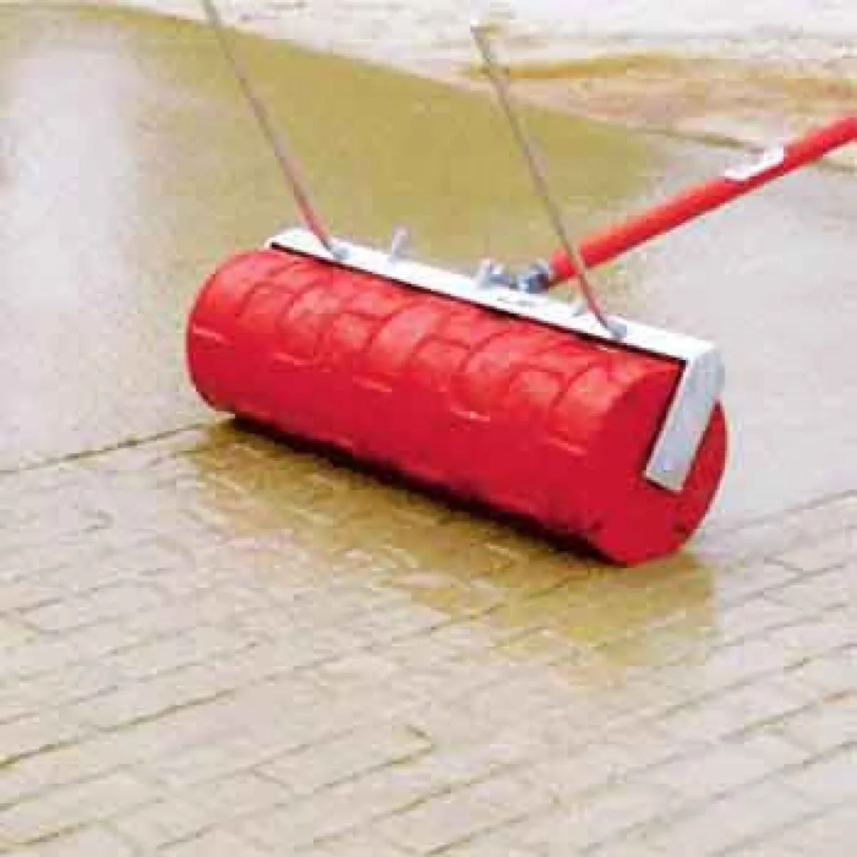 LIGHTWEIGHT CONCRETE VIBRATING SCREED POWERED for