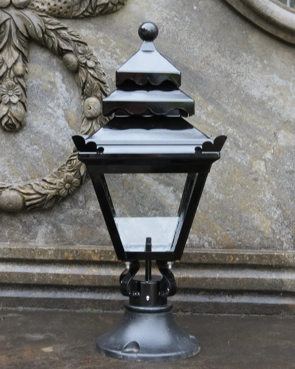 Cast Iron Pier Lights - Image 3