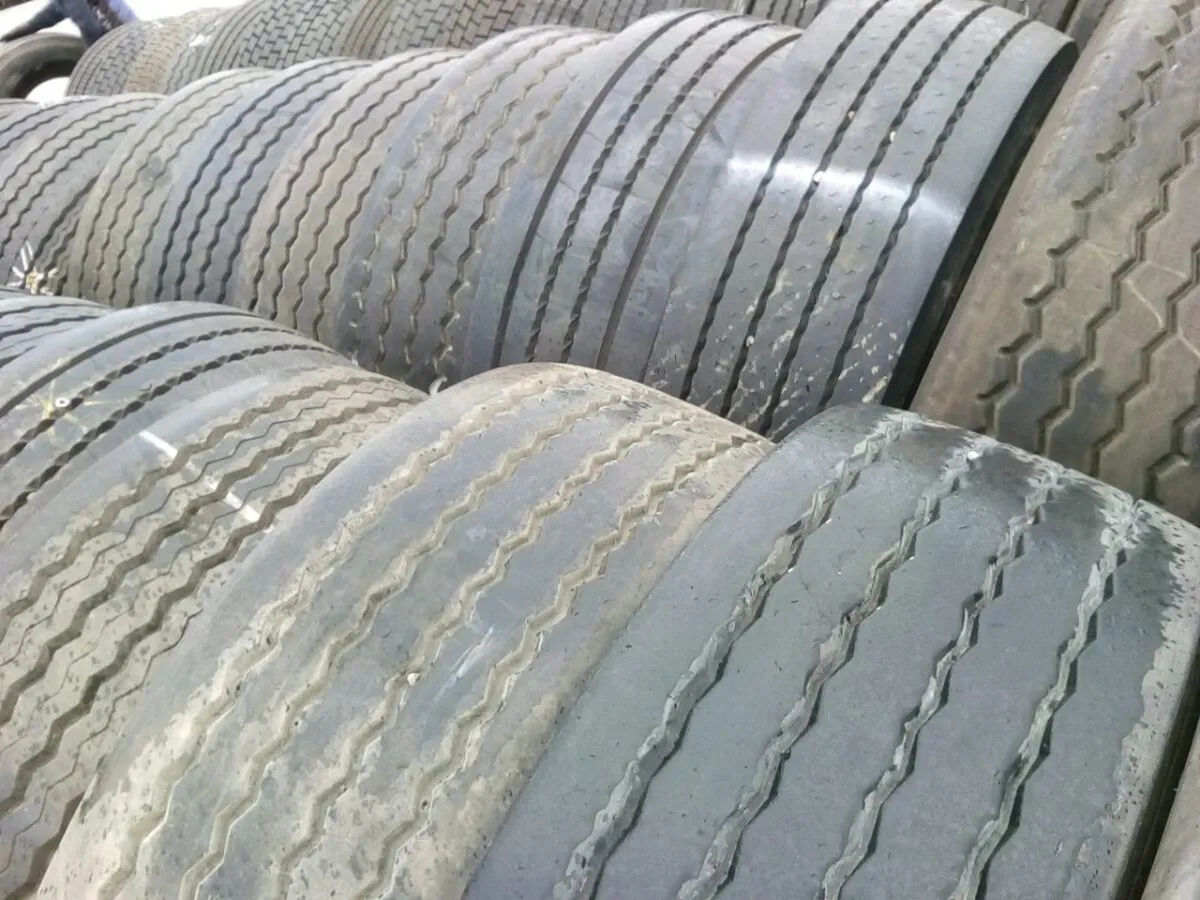 Part worn truck tyres 315/80R22.5 385/65R22.5 - Image 1