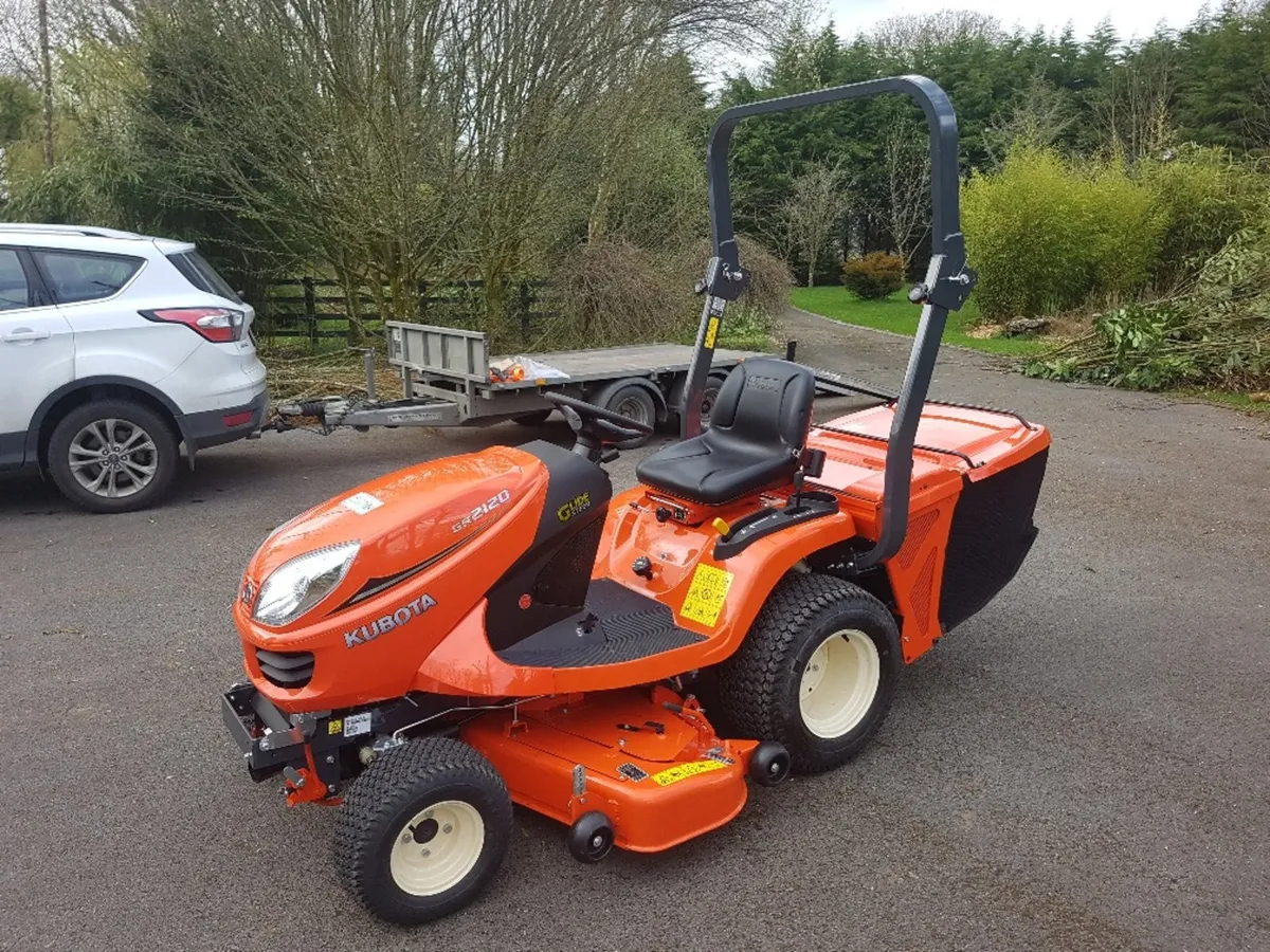 Kubota GR2120 Mower - Image 2