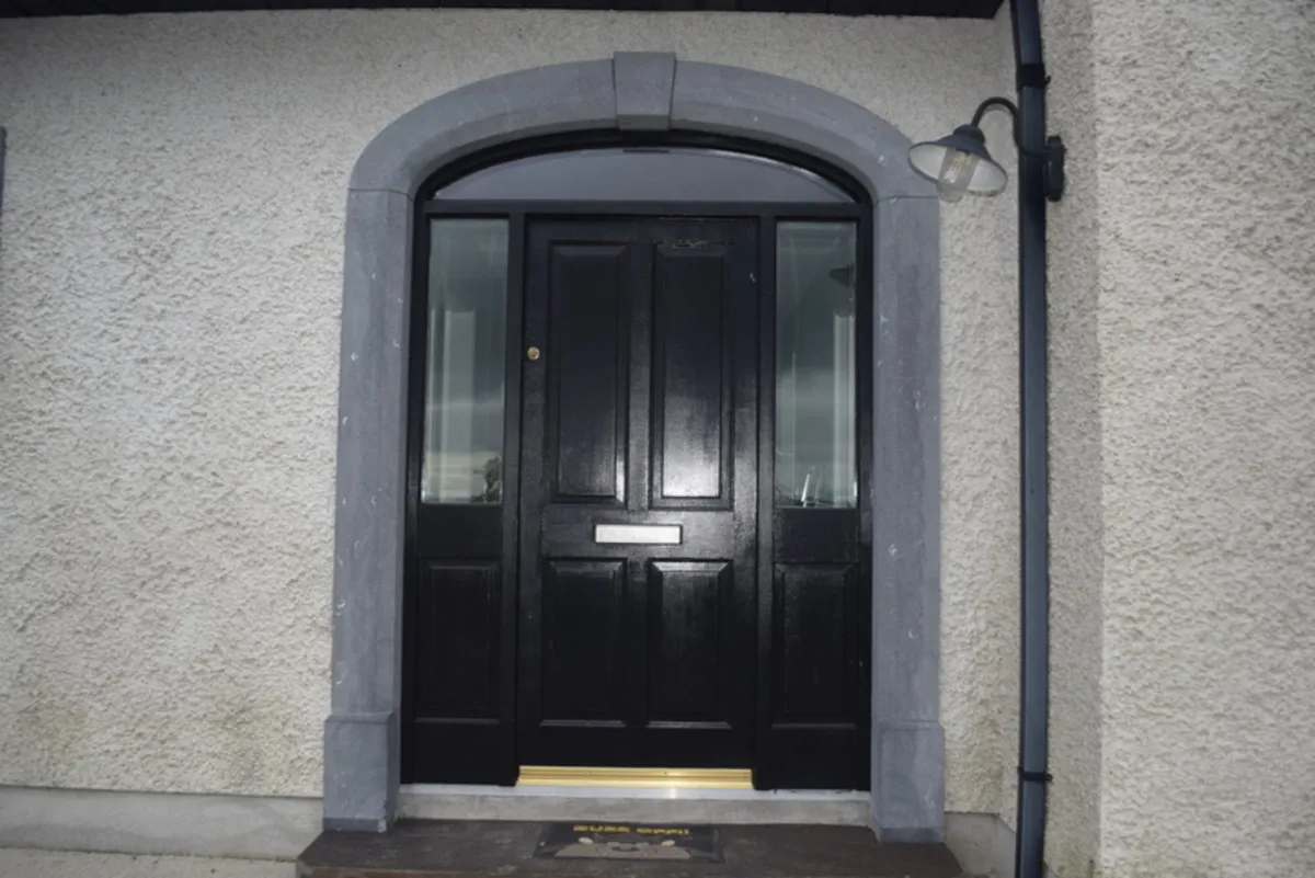 Limestone Door Surrounds - Image 4