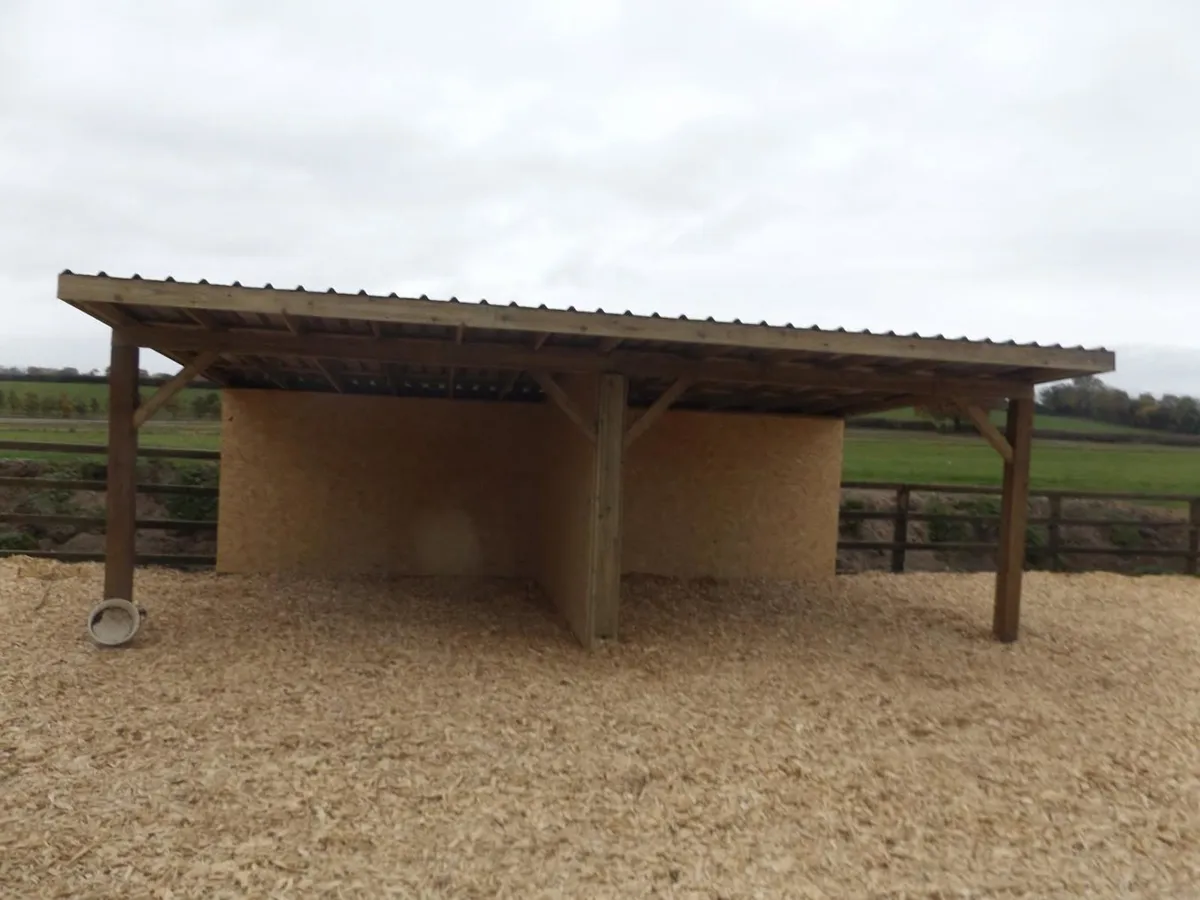 Field Shelters for sale from €1700 - Image 4