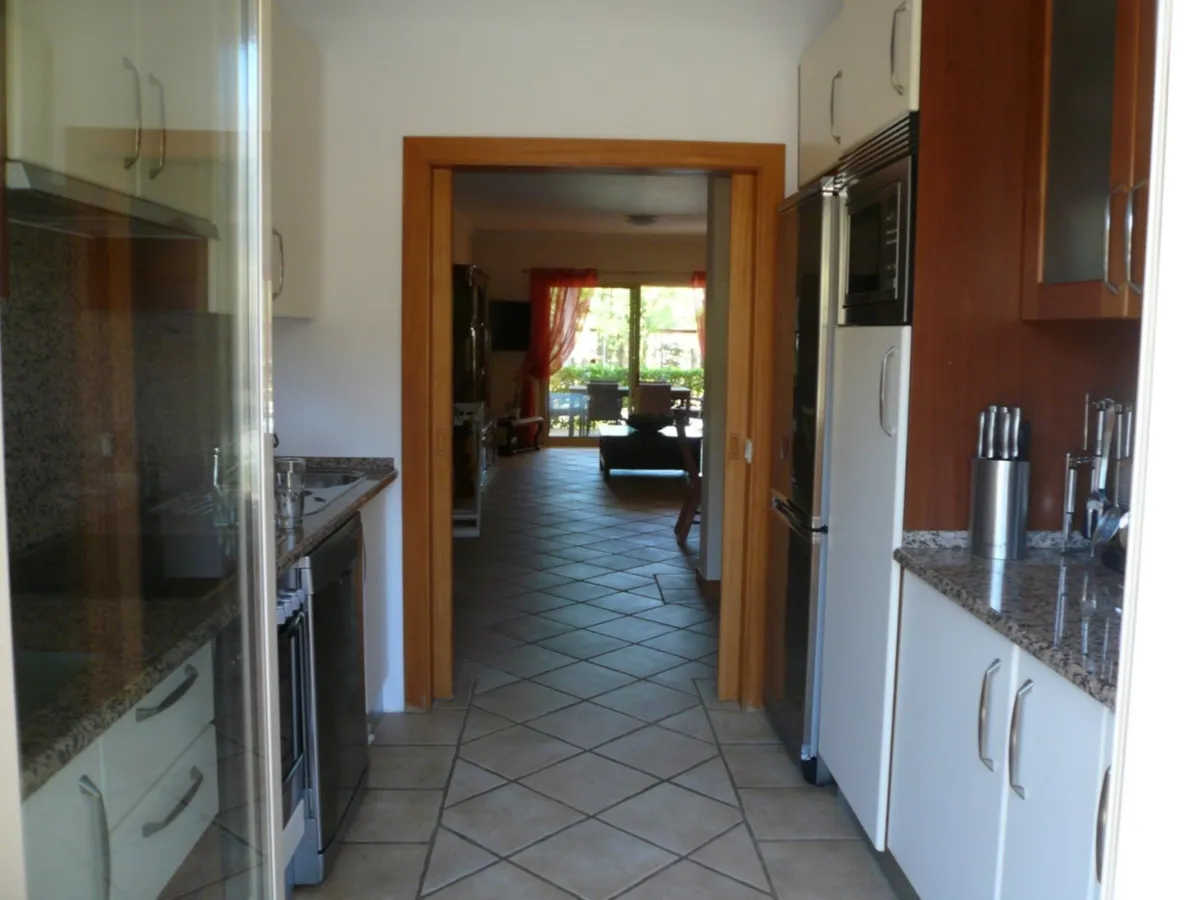 2 bed ground floor VILAMOURA, Algarve, Portugal - Image 2