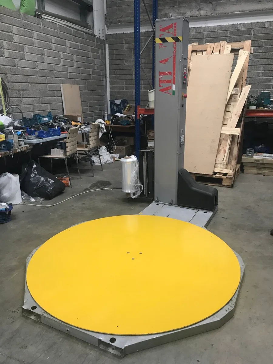 Pallet Wrapper Pallet Wrapping Machine!! - Image 1