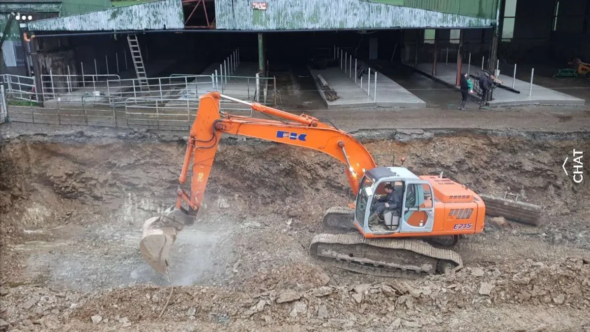 Concreting shuttering digger hire walls shed - Image 1